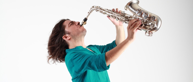 Cazın yeni sesi: Serdar&nbsp;Barçın