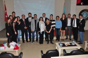 14084_592415650770790_2129331881_n