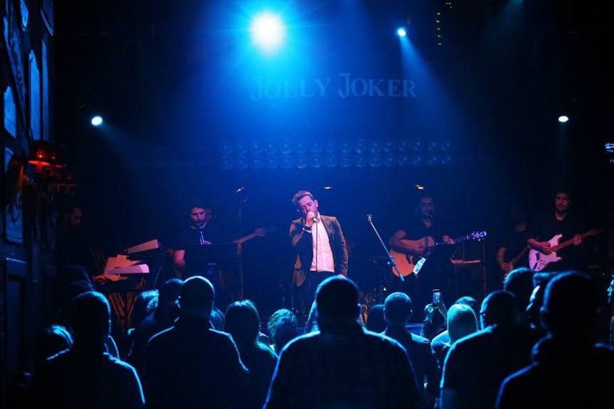 1012079_214348388768498_1209007724_n