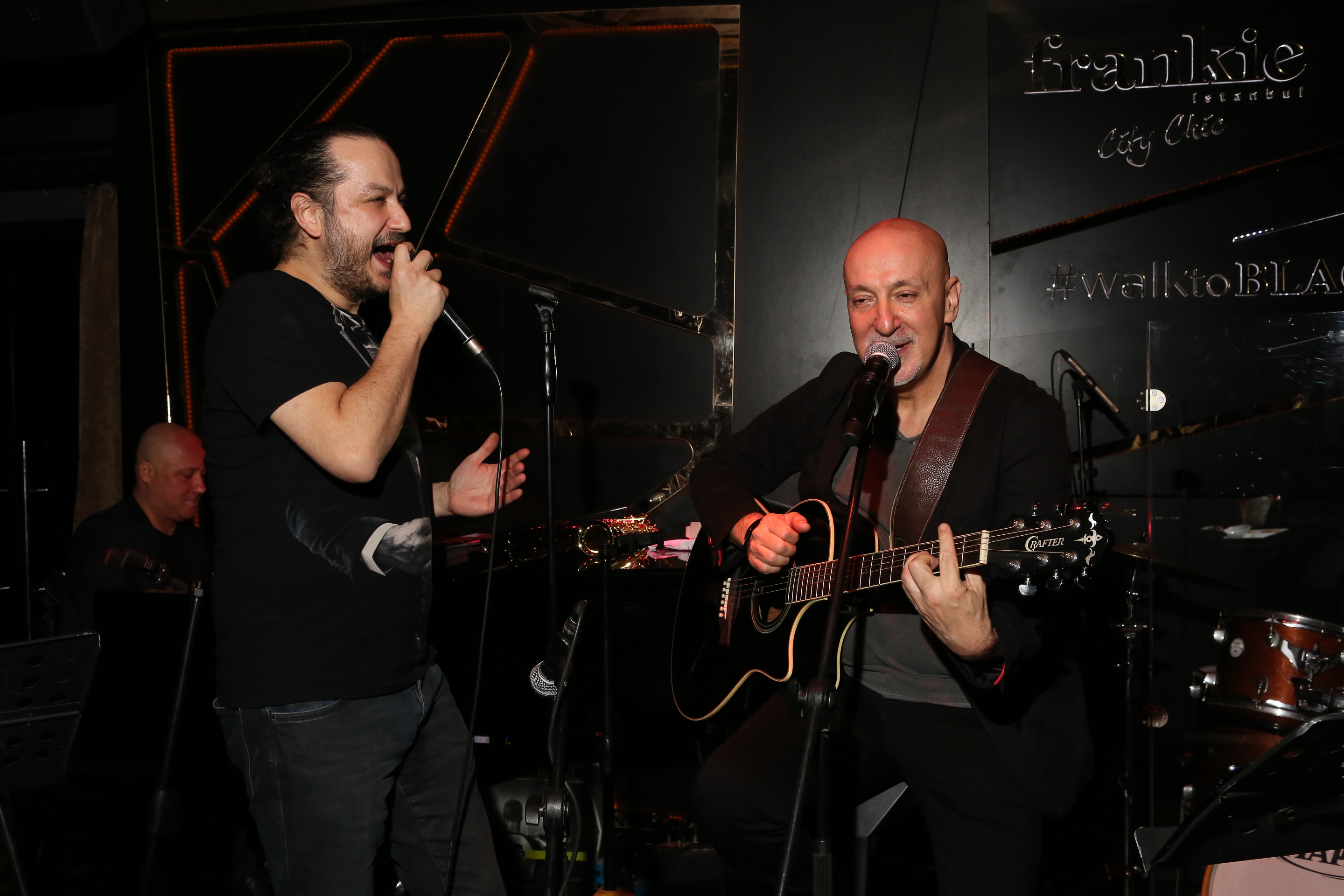 Guvenc Dagustun - Selcuk Basa (2)